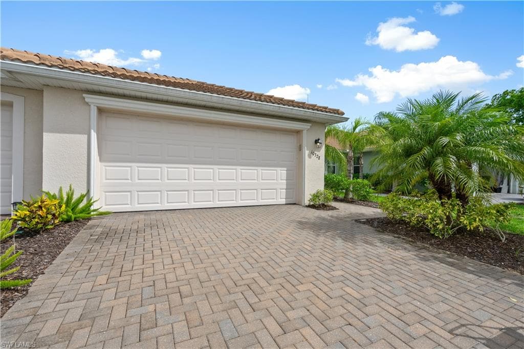 10328 Prato DR FORT MYERS, FL 33913