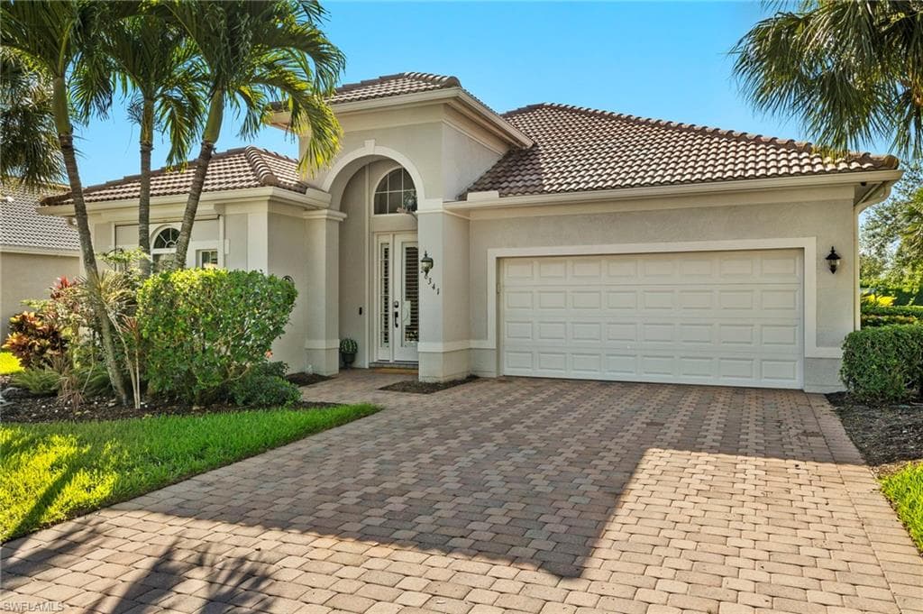 26341 Stonewall LN BONITA SPRINGS, FL 34135