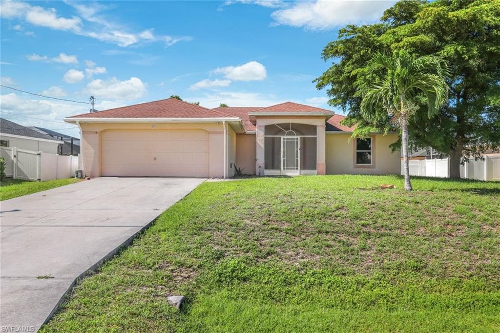 726 SW 12th ST CAPE CORAL, FL 33991
