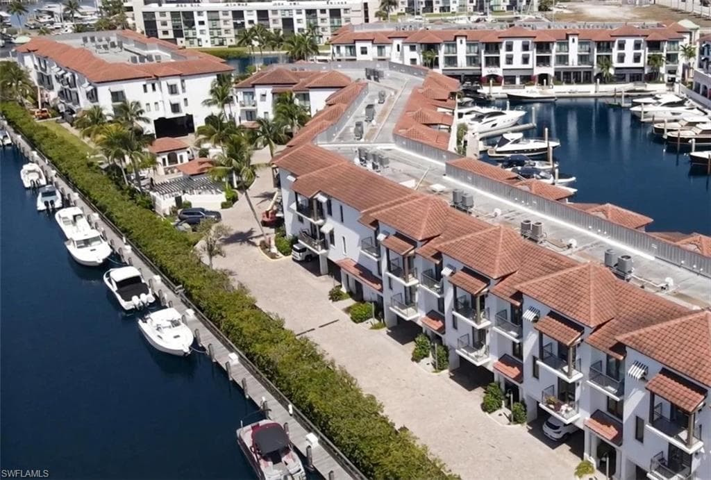 1500 5th AVE S NAPLES, FL 34102