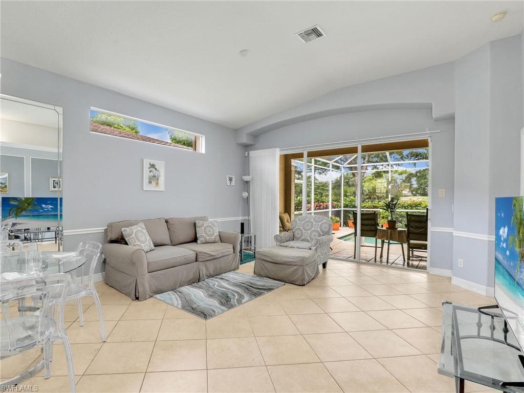8627 Ibis Cove CIR NAPLES, FL 34119