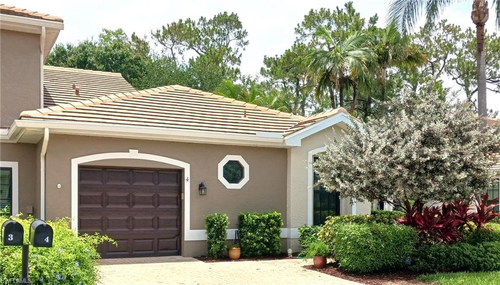 7725 Woodbrook CIR 3504 NAPLES, FL 34104