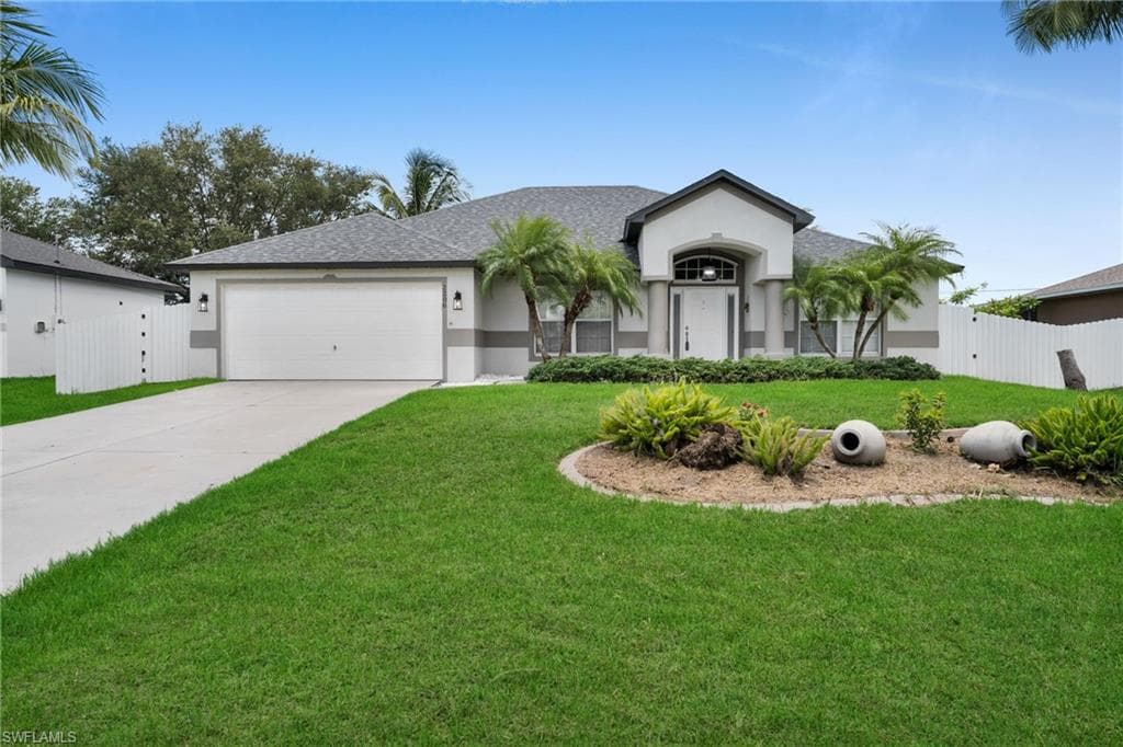 2206 NE 17th PL CAPE CORAL, FL 33909