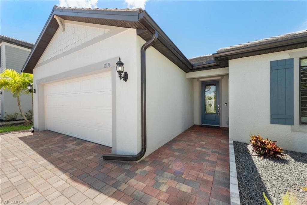 16176 Rosemallow LN ALVA, FL 33920
