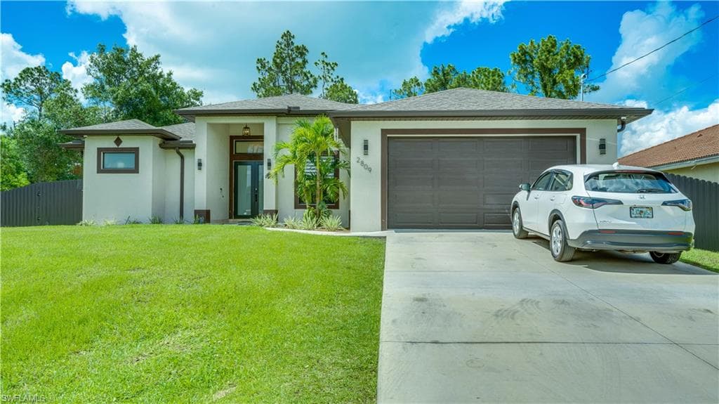 2809 15th ST W LEHIGH ACRES, FL 33971
