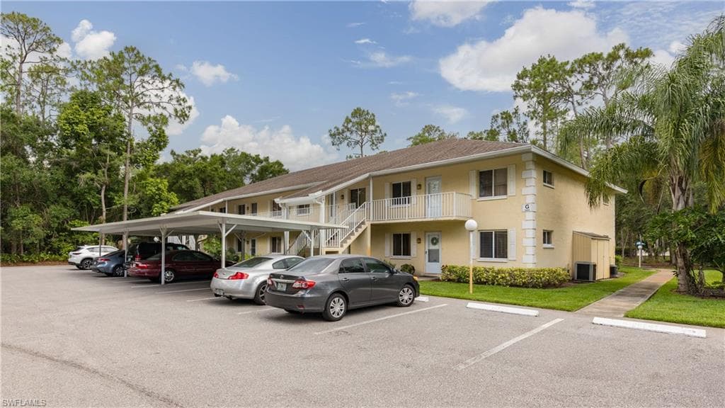 3451 County Barn RD G103 NAPLES, FL 34112