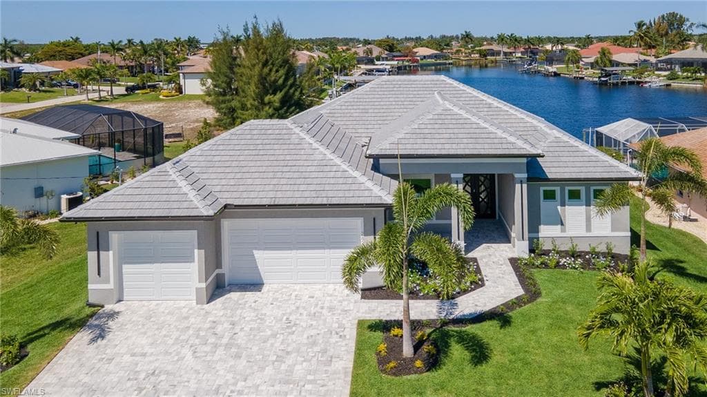 2825 SW 31st LN CAPE CORAL, FL 33914
