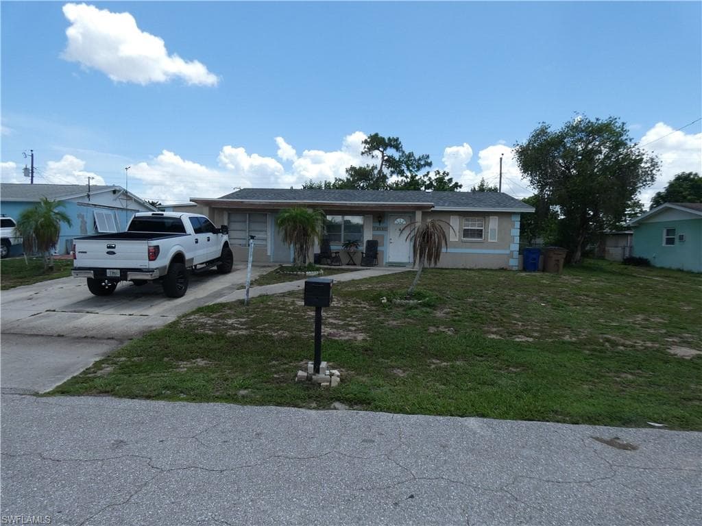 314 Morgan CIR N LEHIGH ACRES, FL 33936