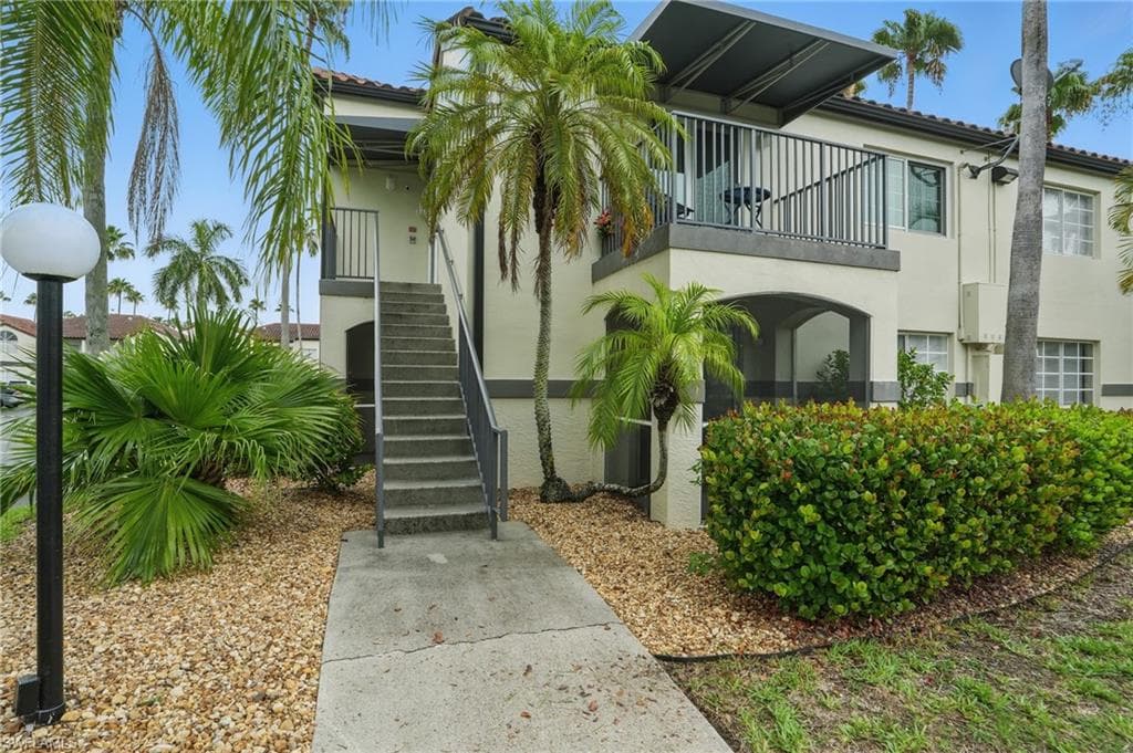 3421 Winkler AVE 402 FORT MYERS, FL 33916