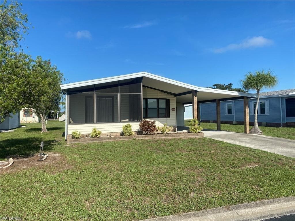 26356 Charlotte DR BONITA SPRINGS, FL 34135