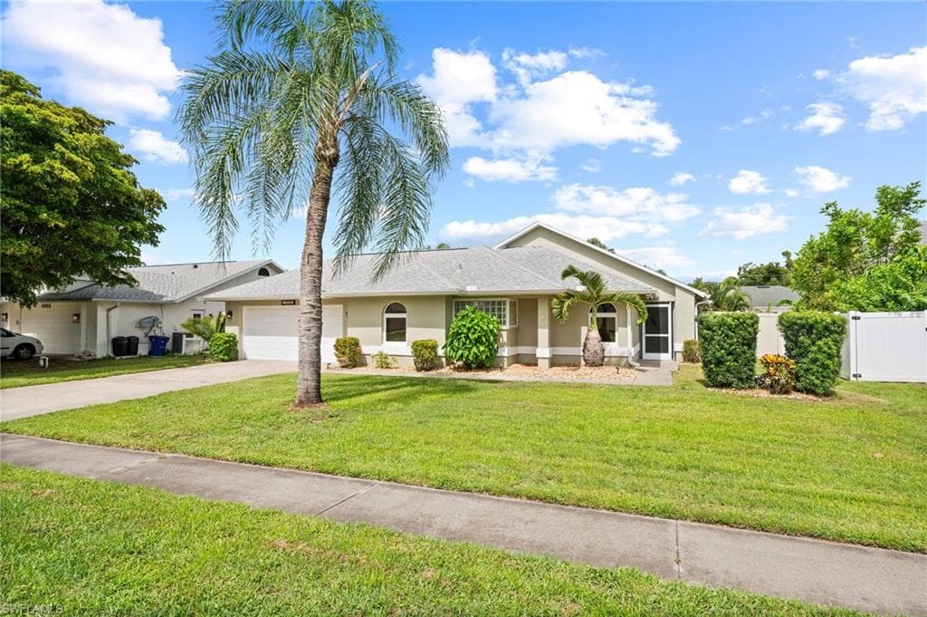 13690 Willow Bridge DR NORTH FORT MYERS, FL 33903