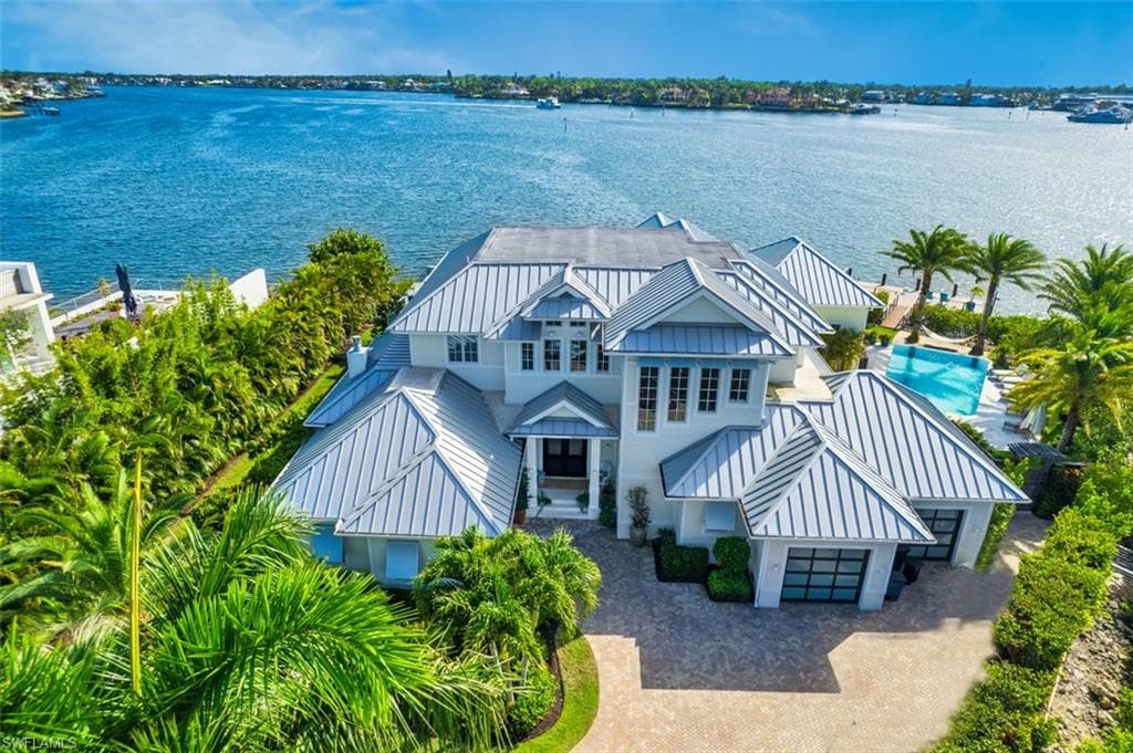1340 Jewel Box AVE NAPLES, FL 34102