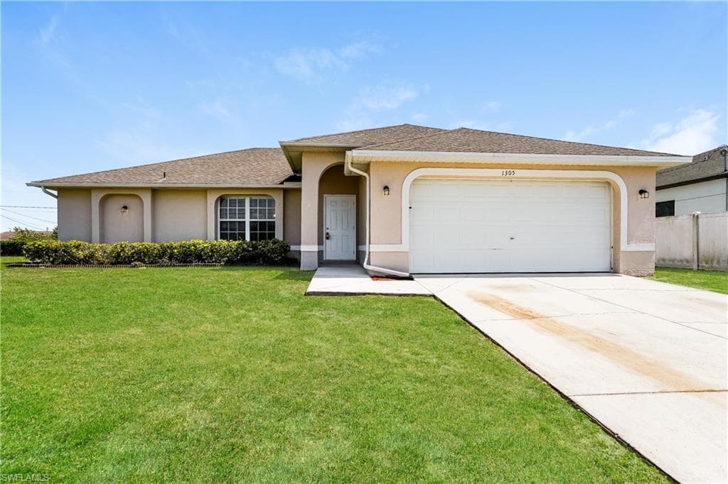 1305 NE 9th AVE CAPE CORAL, FL 33909
