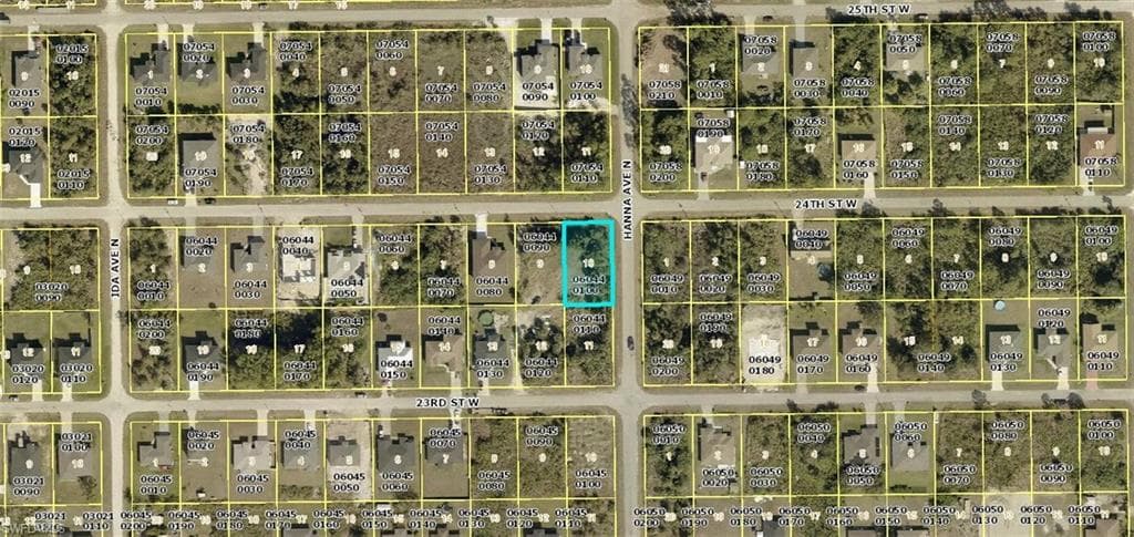 2801 24th ST W LEHIGH ACRES, FL 33971