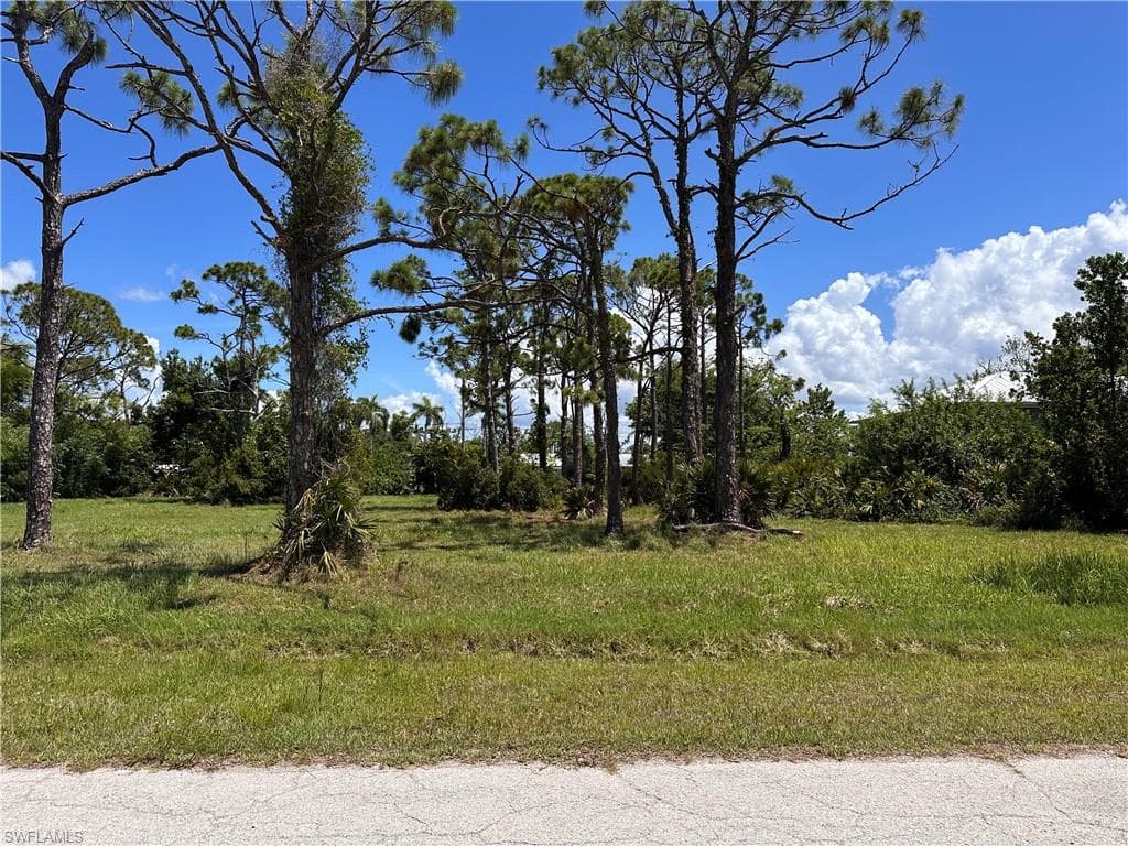 3728 Mango ST ST. JAMES CITY, FL 33956