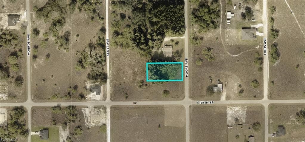 1803 Moore AVE LEHIGH ACRES, FL 33972