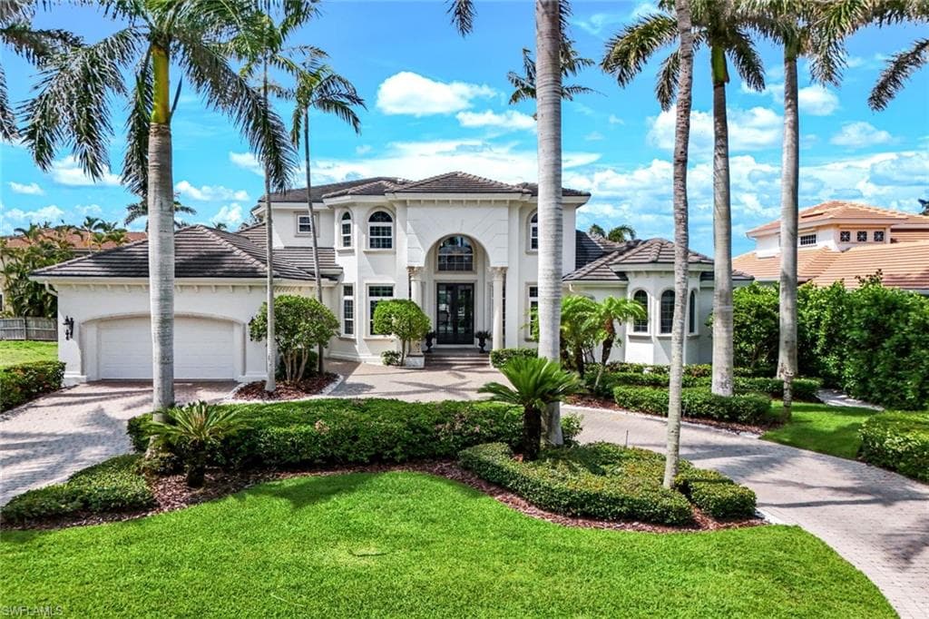 384 Mooring Line DR NAPLES, FL 34102