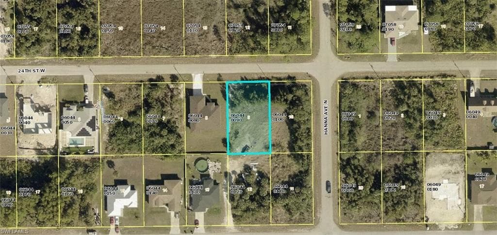 2803 24th ST W LEHIGH ACRES, FL 33971