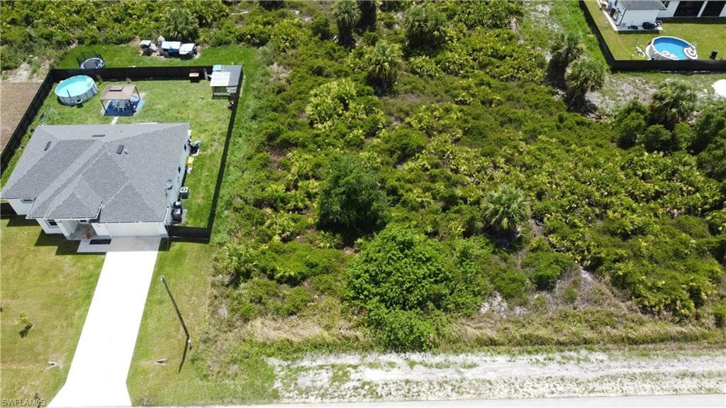 929 Norton AVE S LEHIGH ACRES, FL 33974