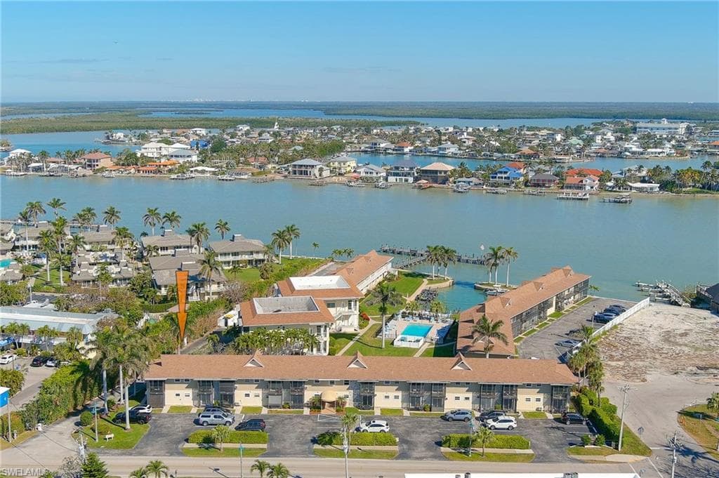 850 Palm ST C11 MARCO ISLAND, FL 34145