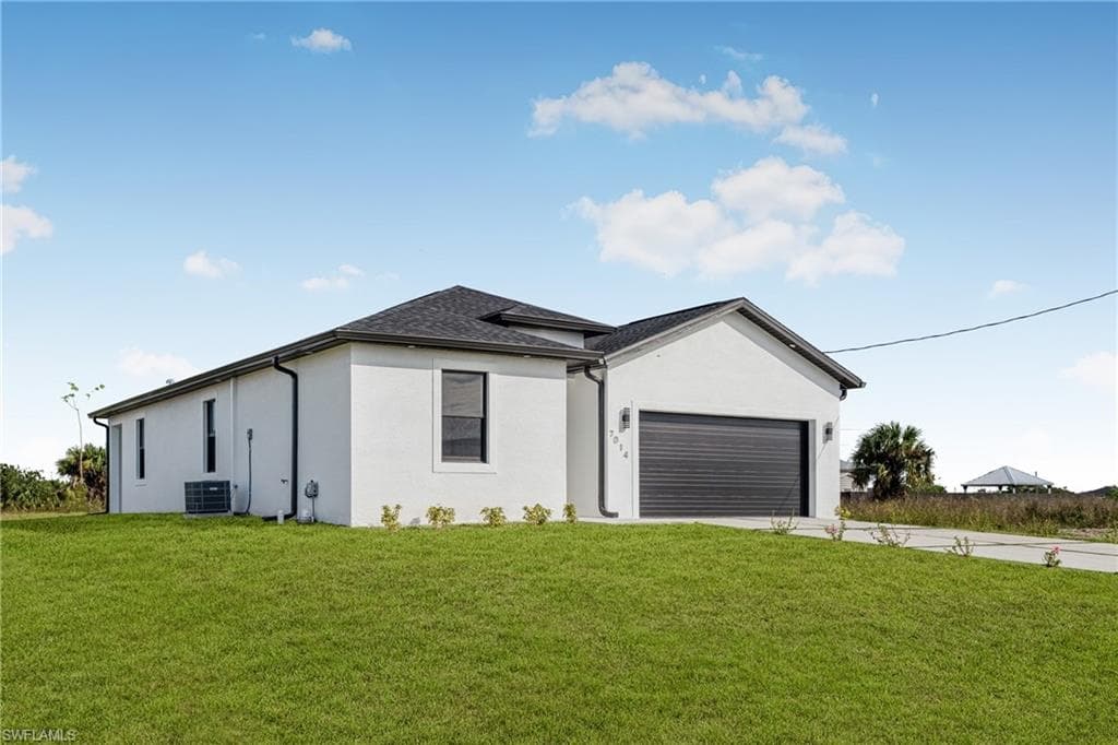 7014 Alfa CIR LABELLE, FL 33935