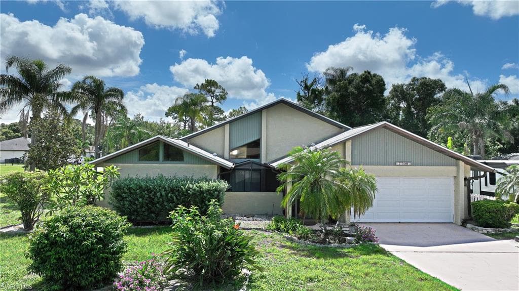 7700 Deni DR NORTH FORT MYERS, FL 33917