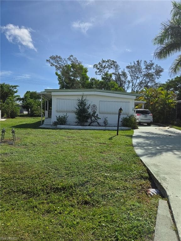 39 San Remo CIR NAPLES, FL 34112