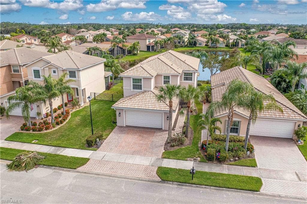 11041 Yellow Poplar DR FORT MYERS, FL 33913