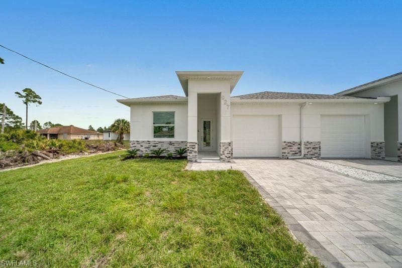 222-224 Pullman ST LEHIGH ACRES, FL 33974