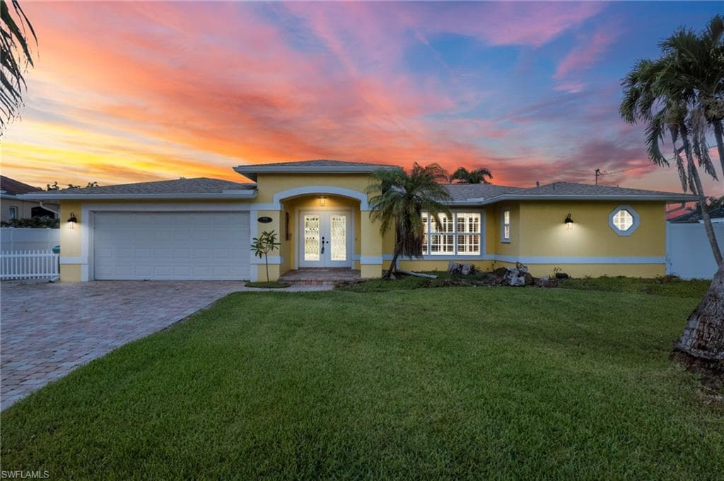 1442 Wellington CT CAPE CORAL, FL 33904