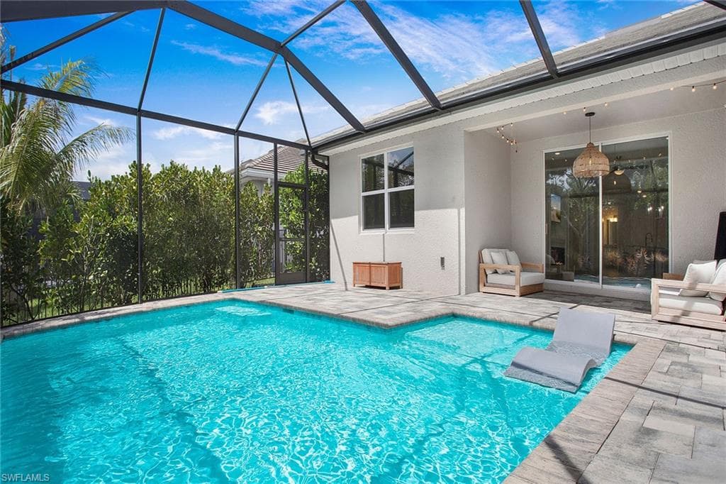 14671 Edgewater CIR NAPLES, FL 34114