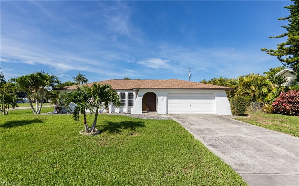 3720 SE 12th PL CAPE CORAL, FL 33904