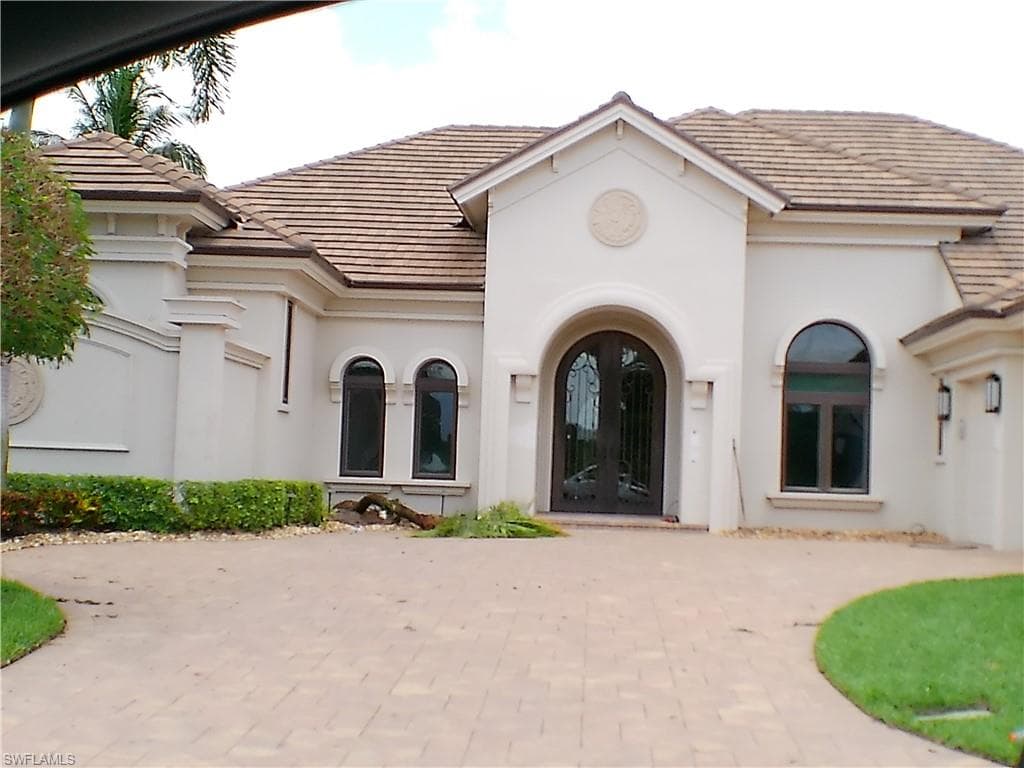 28546 Raffini LN BONITA SPRINGS, FL 34135