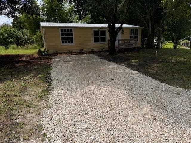 235 Favor AVE LABELLE, FL 33935