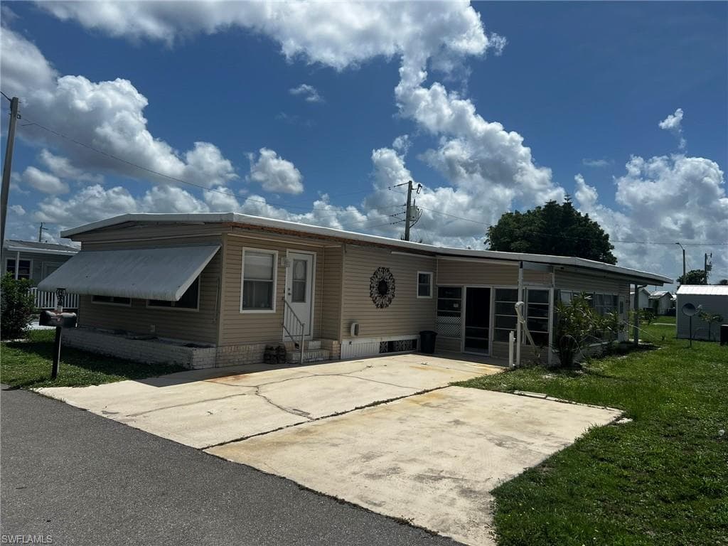 16008 Tangelo WAY NORTH FORT MYERS, FL 33903