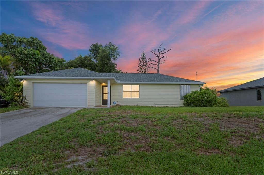 1720 NW 14th PL CAPE CORAL, FL 33993