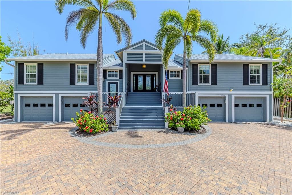 4429 Tarpon AVE