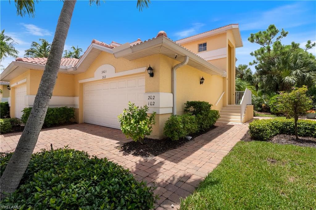 3401 Morning Lake DR 102 ESTERO, FL 34134