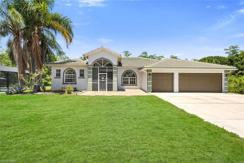 2391 35th AVE NE NAPLES, FL 34120