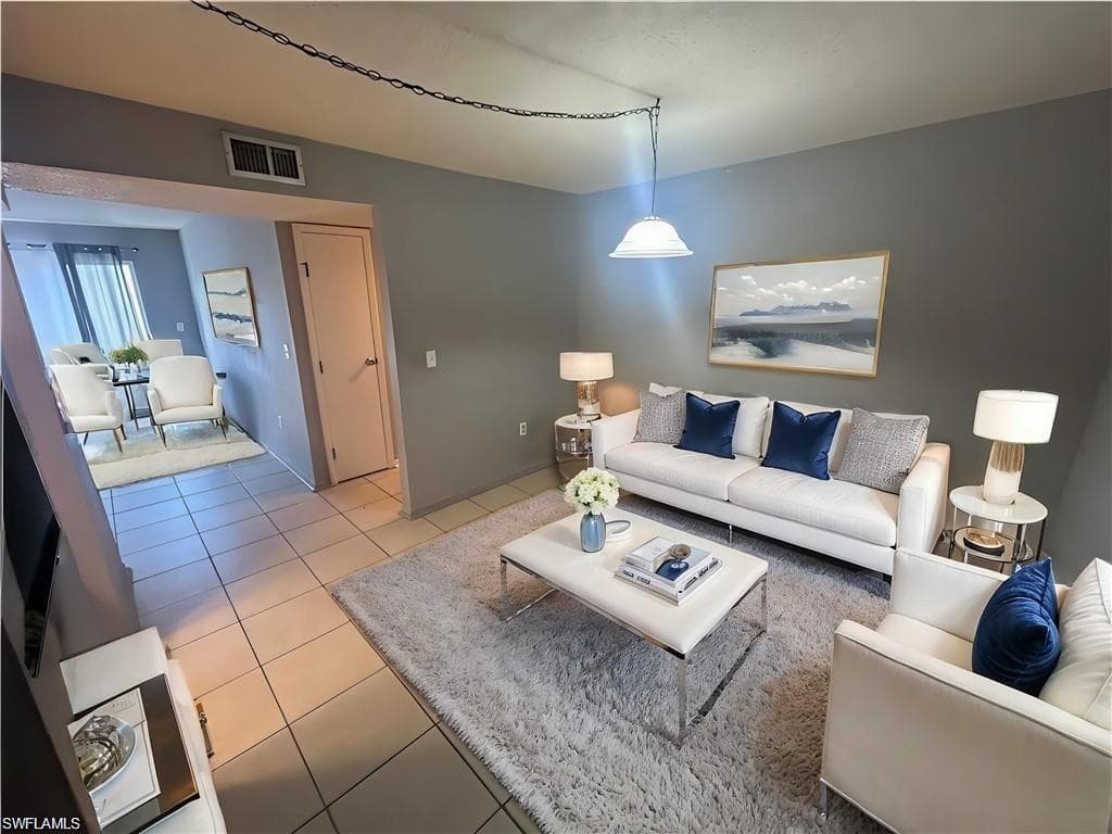 3704 Broadway 101 FORT MYERS, FL 33901