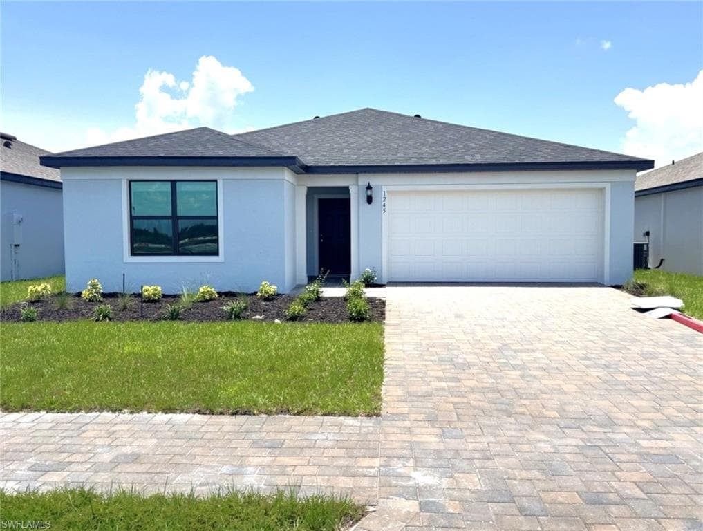 1245 Caloosa Cove DR LABELLE, FL 33935