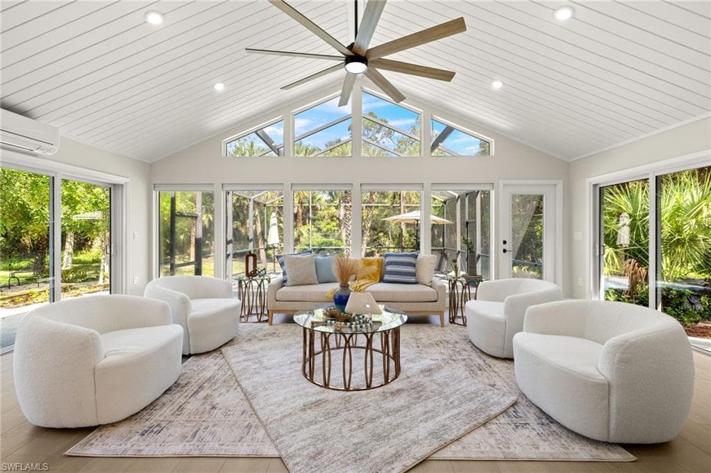211 11th ST NW NAPLES, FL 34120