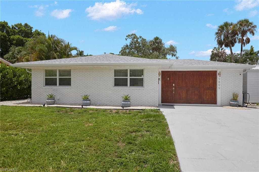 9899 Pennsylvania AVE BONITA SPRINGS, FL 34135