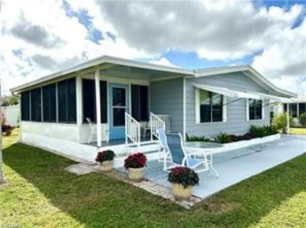 26270 Queen Mary LN BONITA SPRINGS, FL 34135