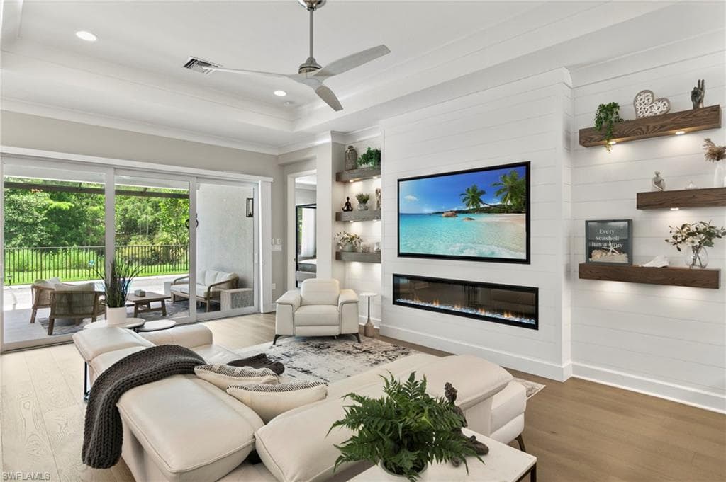 28516 Twain DR BONITA SPRINGS, FL 34135