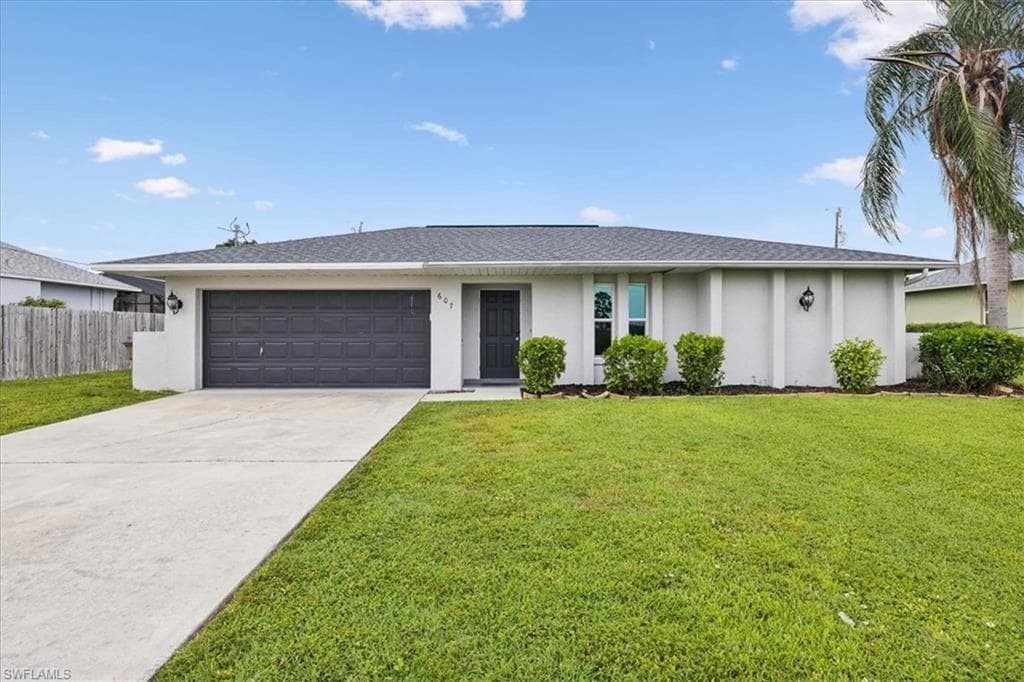 607 SW 26th ST CAPE CORAL, FL 33914