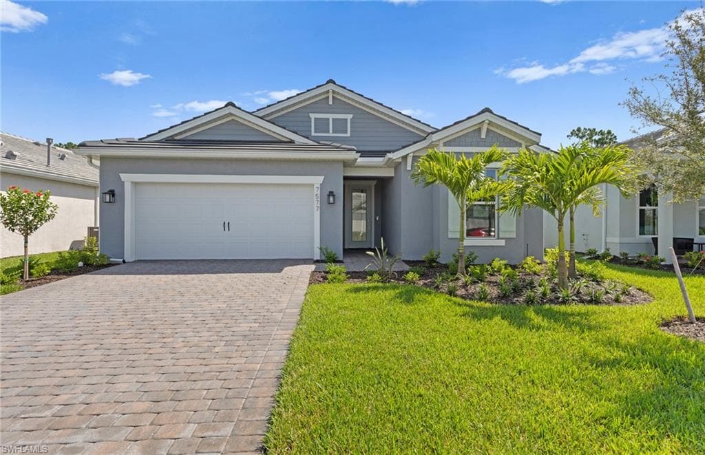 7577 Paradise Tree DR NORTH FORT MYERS, FL 33917