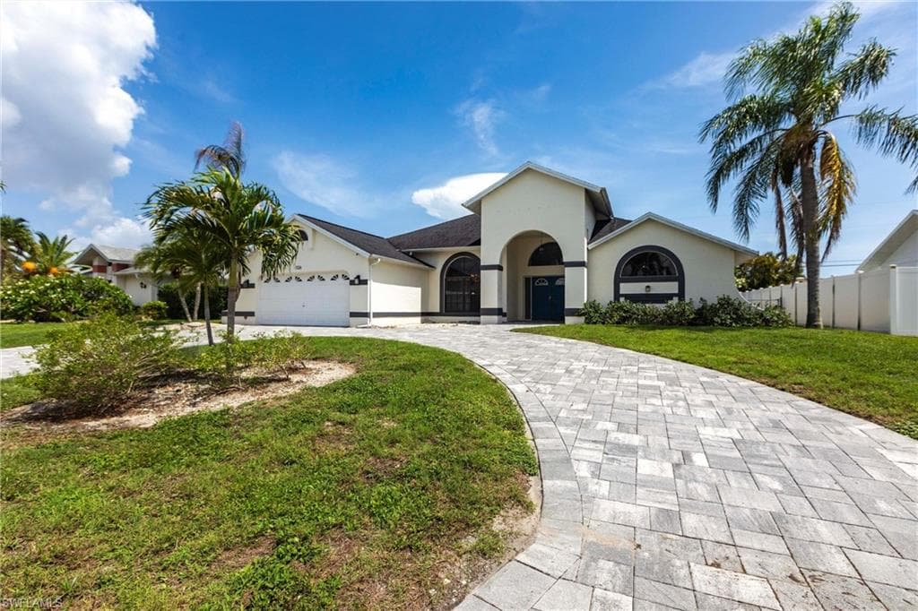 1126 SE 21st ST CAPE CORAL, FL 33990