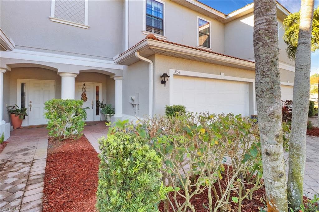 15357 Summit Place CIR 260 NAPLES, FL 34119