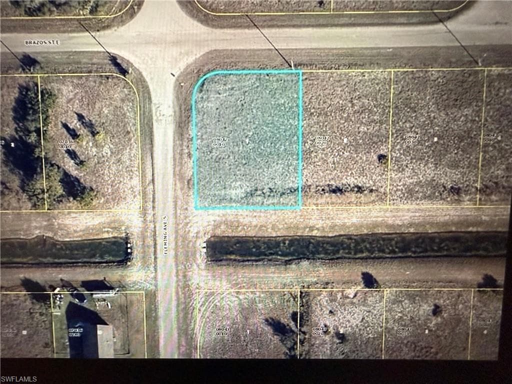 830 Brazos ST E LEHIGH ACRES, FL 33974